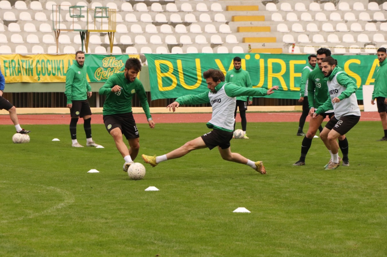 Şanlıurfaspor, Afyonspor maçının hazırlıklarına devam etti;