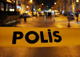 Diyarbakır'da polis servisine bombalı saldırı! 8 polis yaralı;