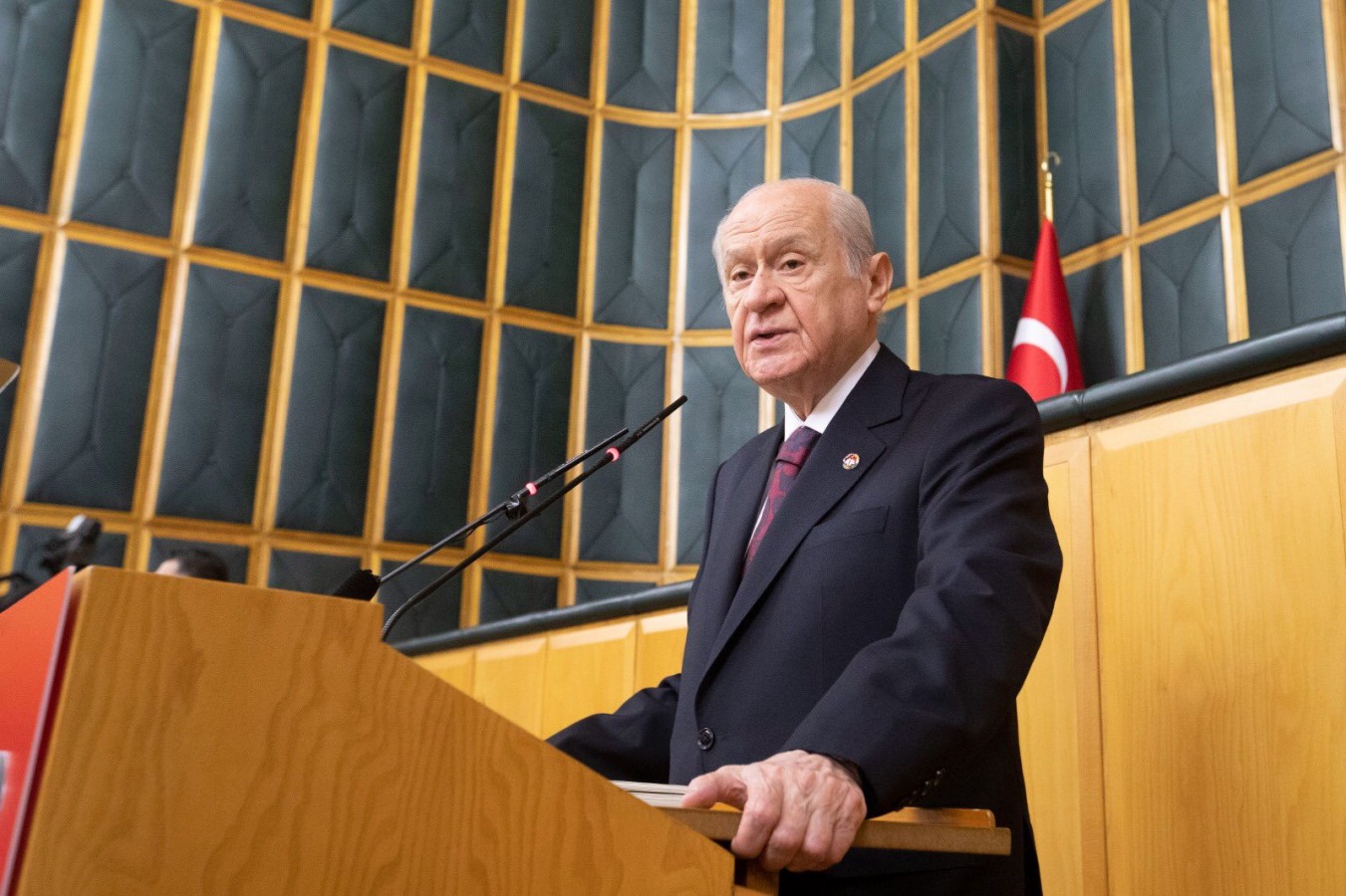 Bahçeli: HDP vakit kaybetmeksizin kapatılmalıdır;