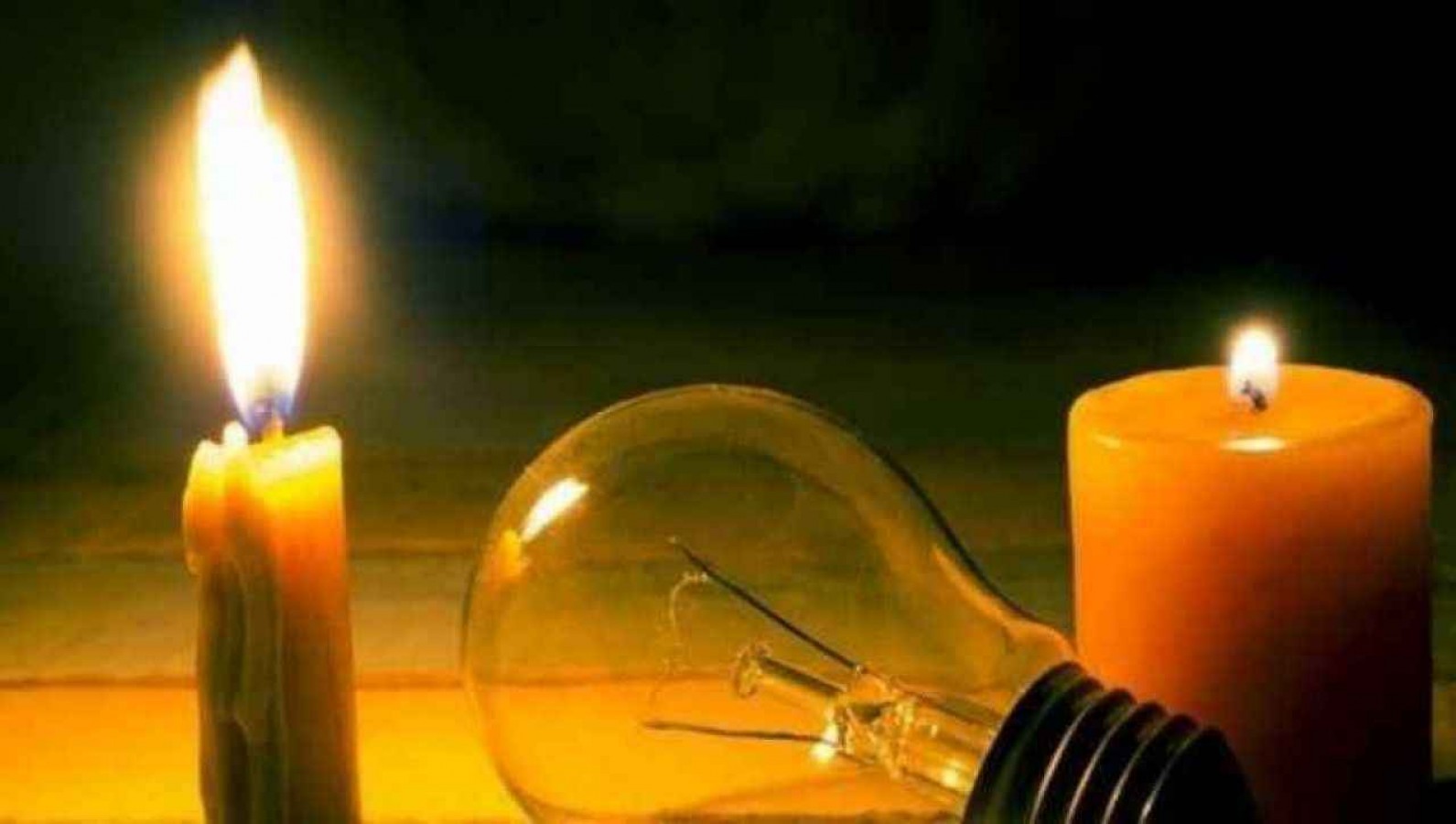 Soğuk havada yaşanan elektrik kesintileri vatandaşları mağdur ediyor;