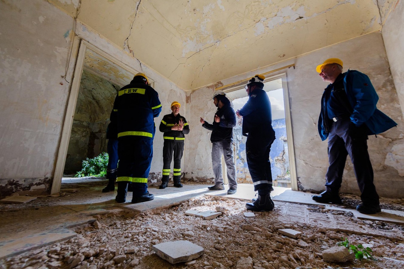 Urfa’da 'deprem fırsatçılığı'na karşı uyarı;