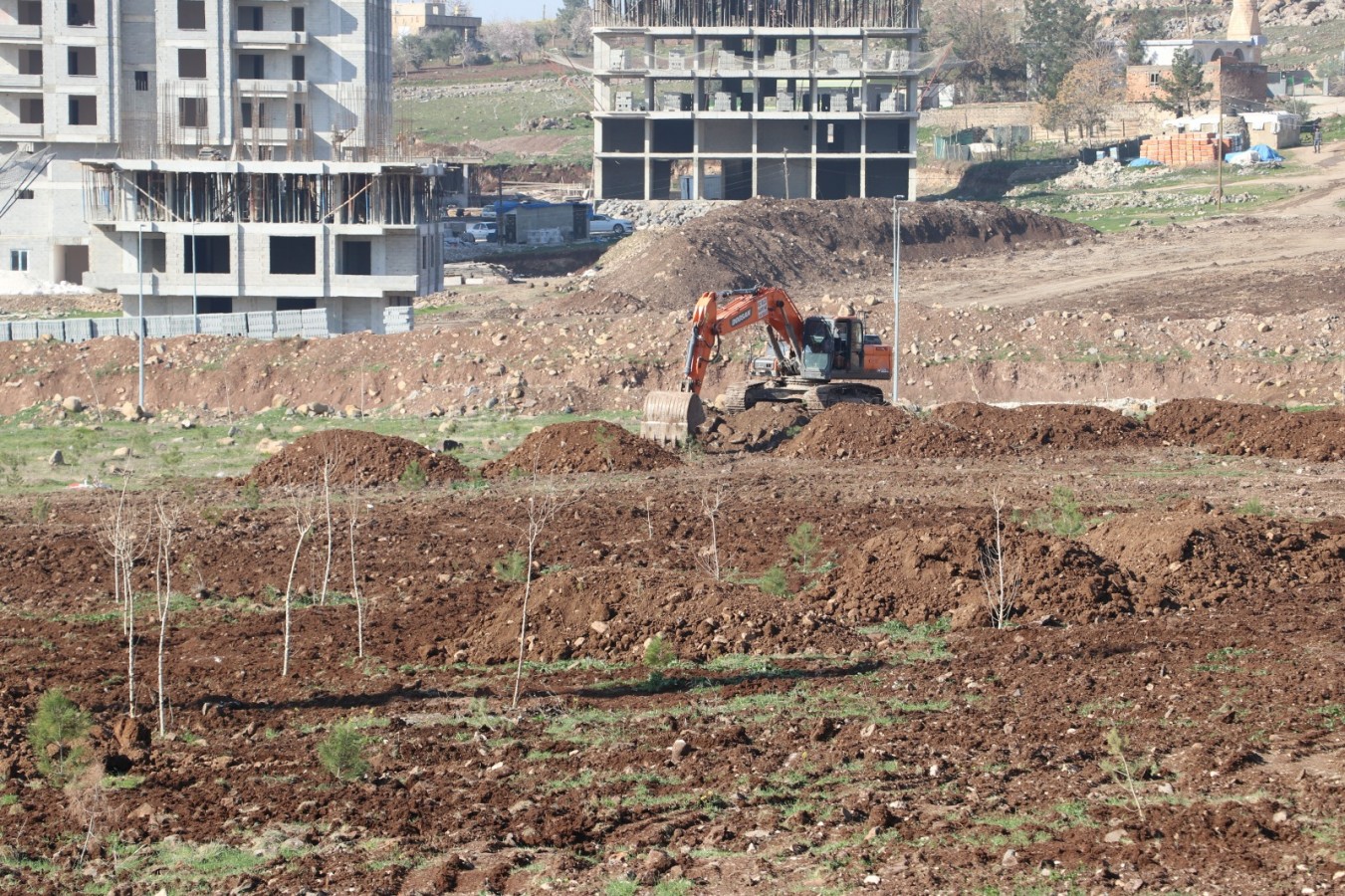 Büyükşehir Belediyesinden 4 farklı noktada park çalışması;