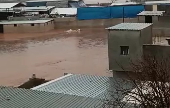 Konuklu Mahallesinde selden etkilenen köylüler yardım bekliyor;