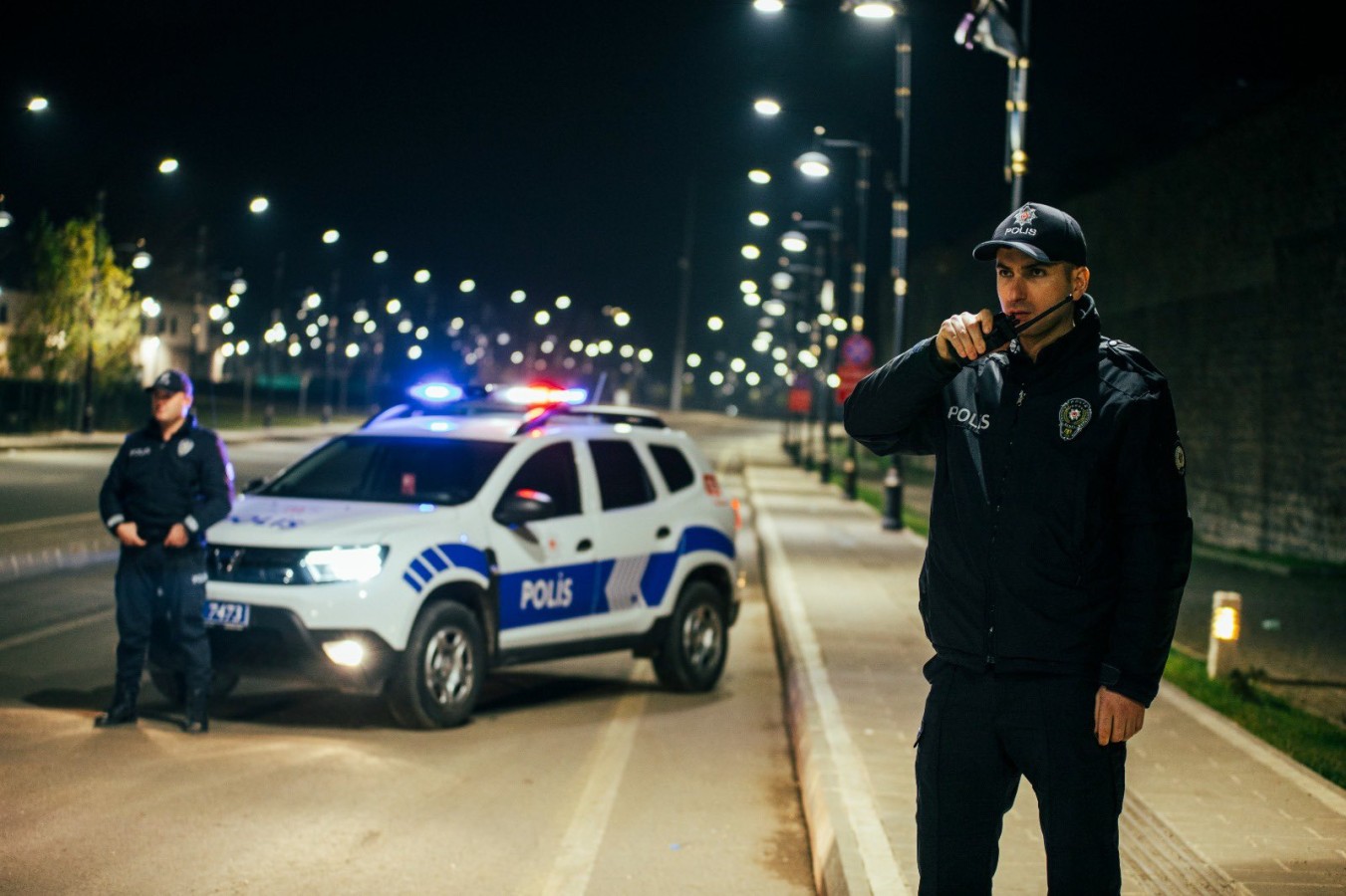 10 bin polis alınacak!;