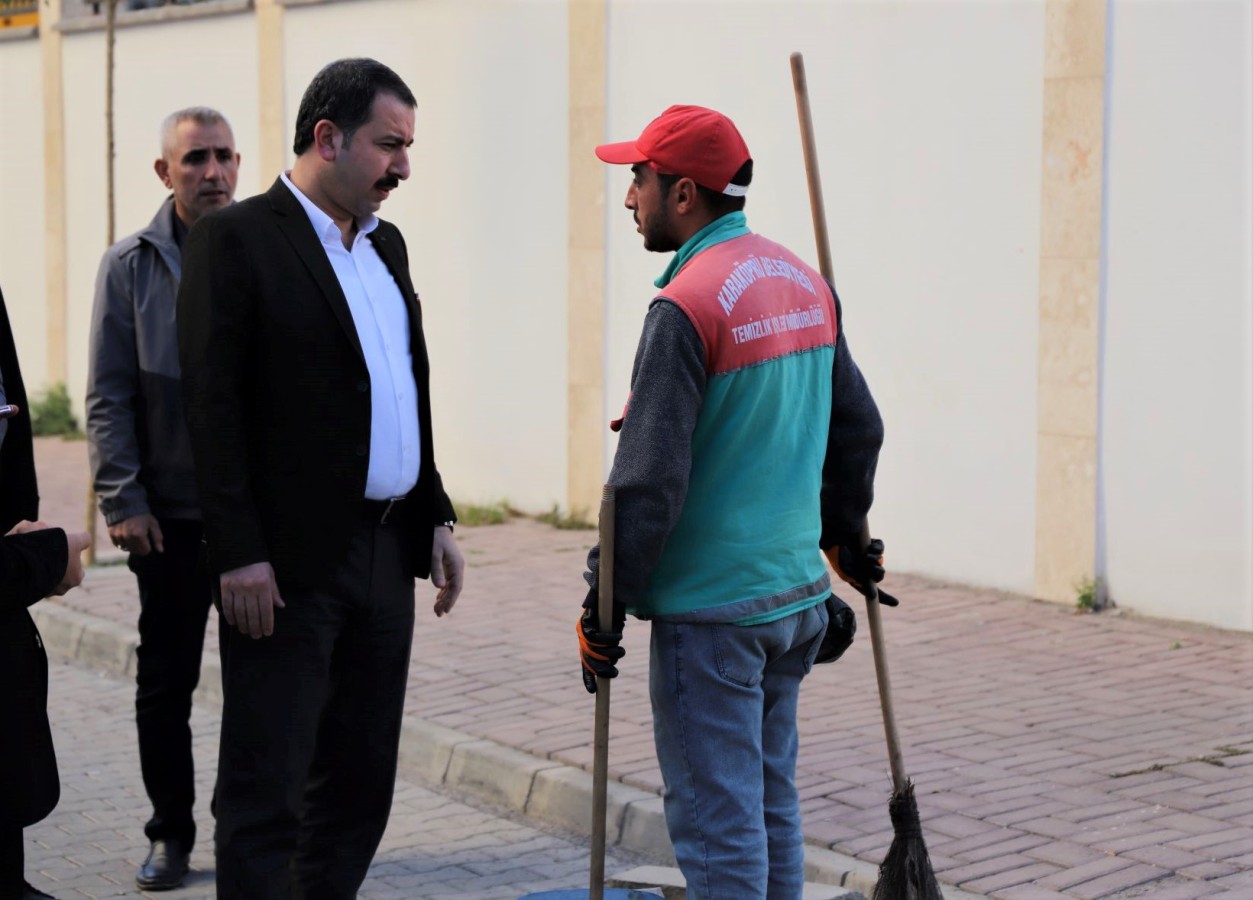 Baydilli emekçilerin gününü kutladı;