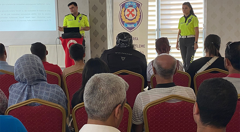 Urfa emniyeti motosiklet kullanıcılarına seminer verdi;