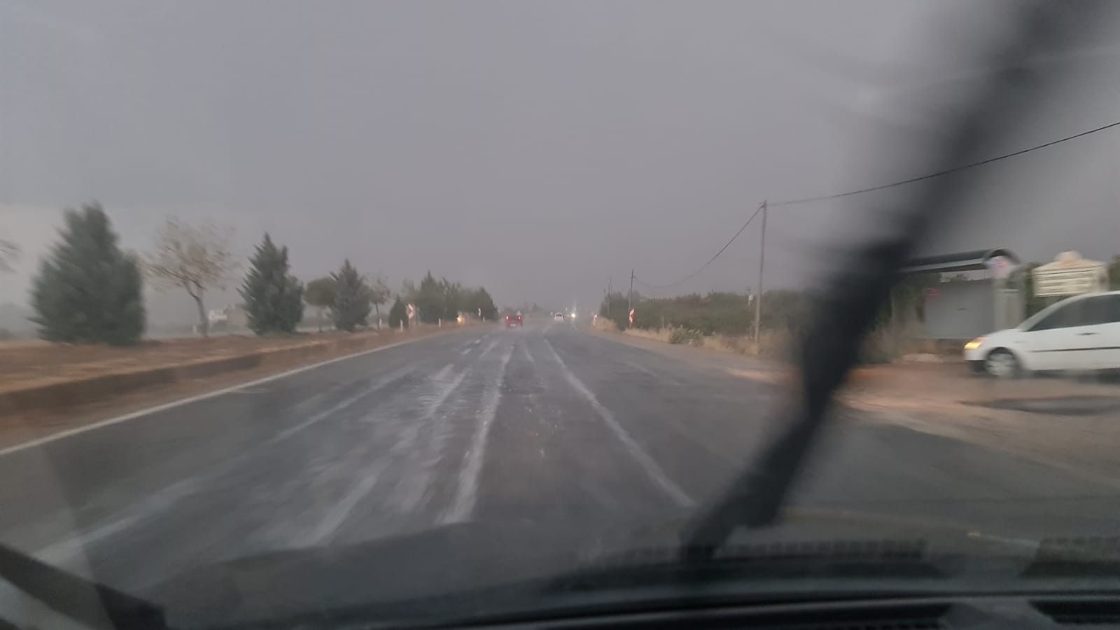 Urfa'da Yağmur Hasreti Bitti: Serinlik Geldi!;