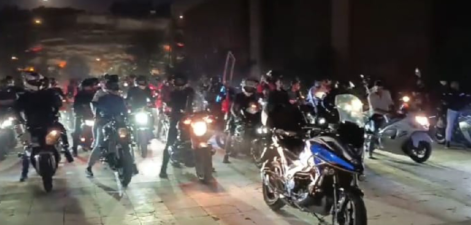 Şanlıurfa'da motosikletle "Cumhuriyet Turu";