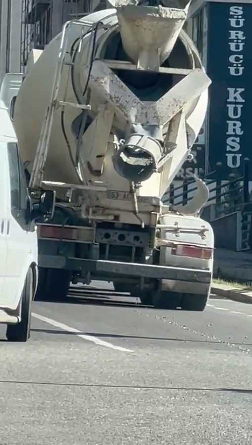 Olan yolları da bunlar bozuyor!;