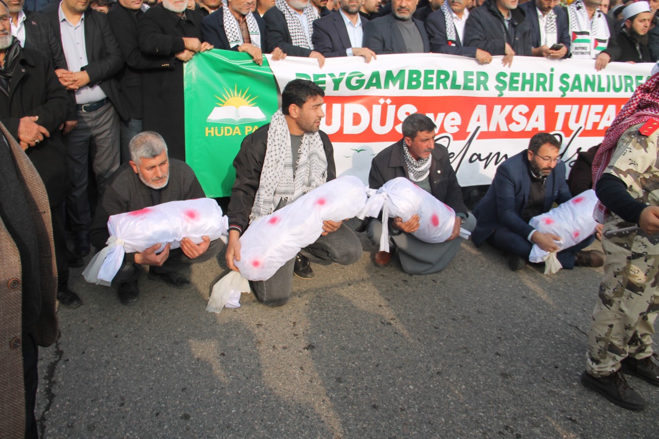 Kudüs ve Mescid-i Aksa için Şanlıurfa'da büyük yürüyüş;