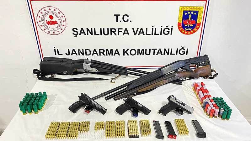 Şanlıurfa'da ruhsatsız silah operasyonu: 5 gözaltı;