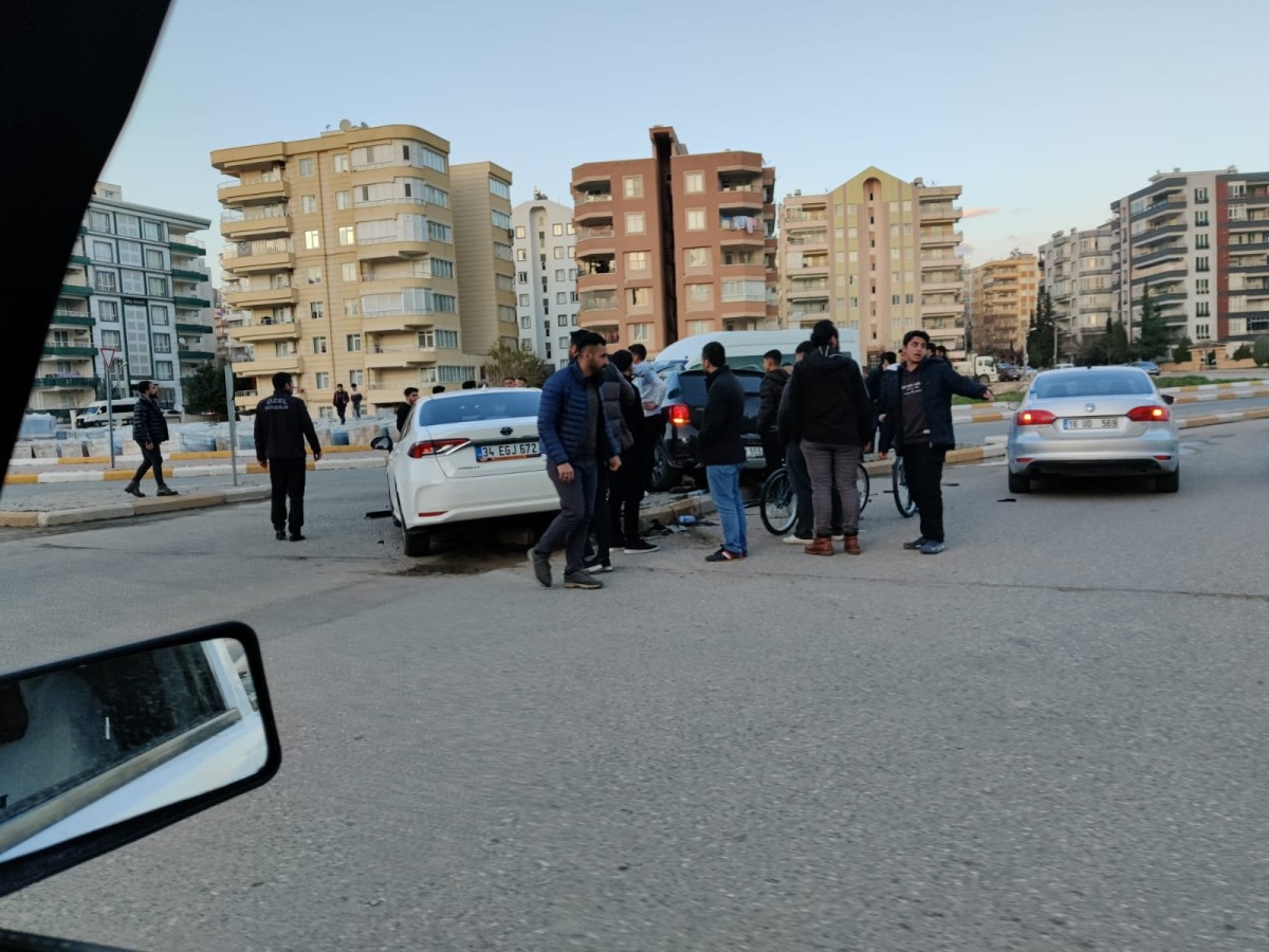 Karaköprü’de meydana gelen kazada 1 kişi yaralandı;