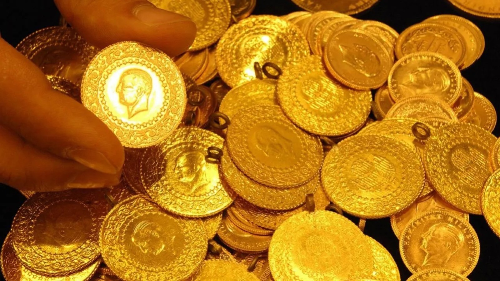 Altın fiyatlarında değişkenlik sürüyor!;