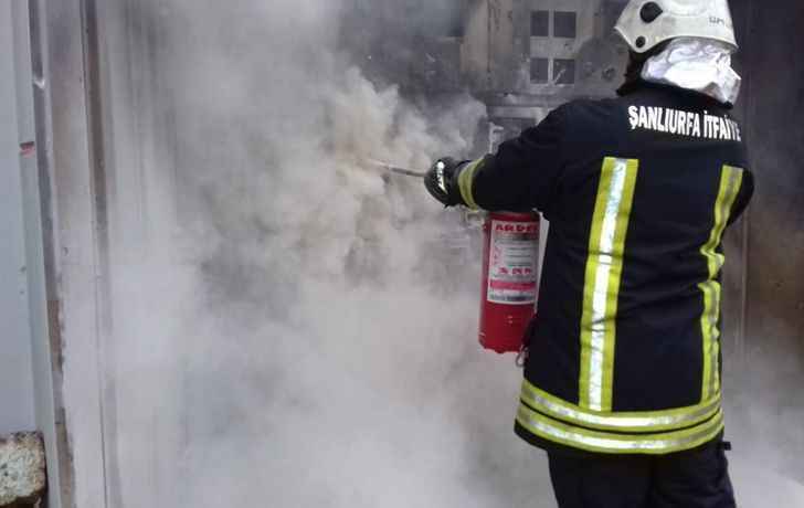 Haliliye’de korkutan yangın: 5 kişi dumandan etkilendi!;