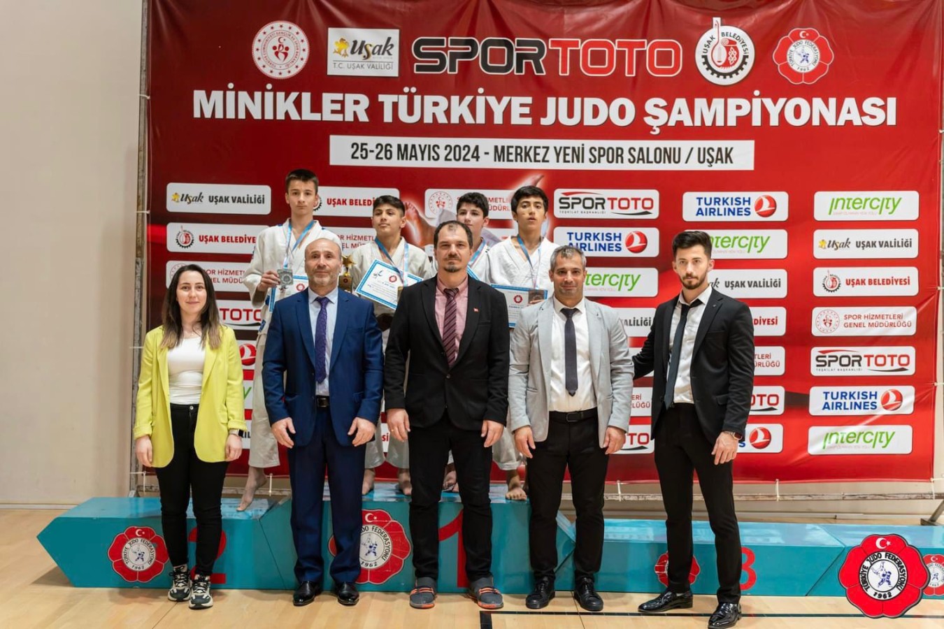 Şanlıurfalı miniklerden Türkiye Judo Şampiyonası'nda büyük başarı;