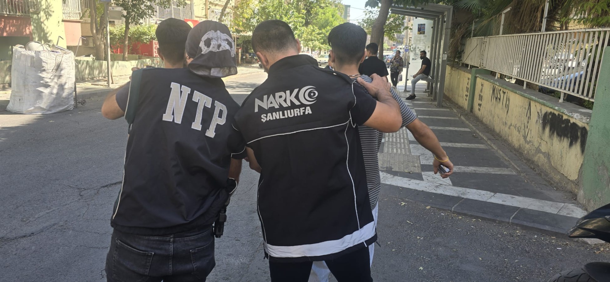 Şanlıurfa Polisinden " Narko Alan " Uygulaması;