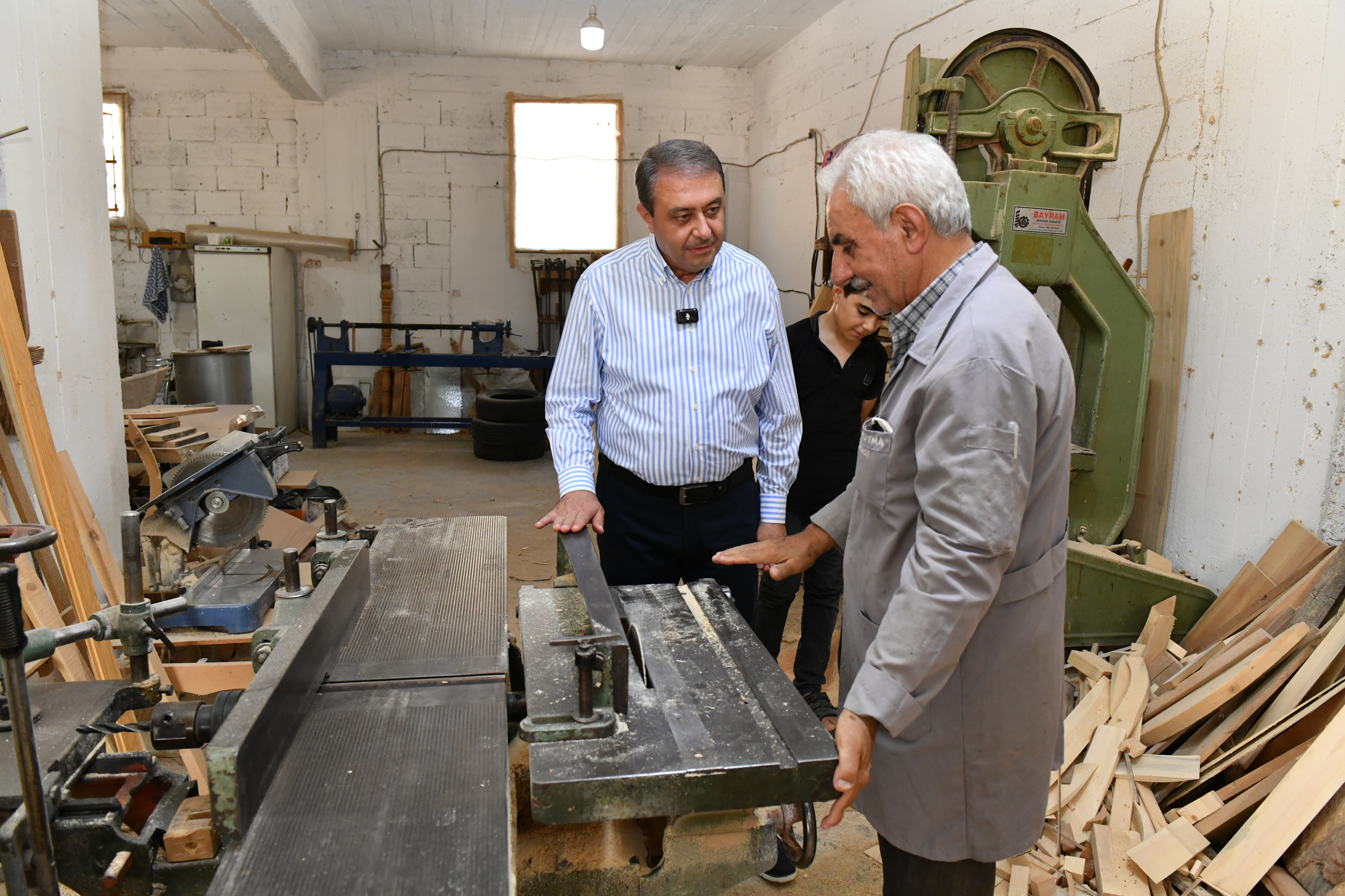 Vali Şıldak, Şanlıurfa değerlerine ziyaretlerini sürdürüyor;