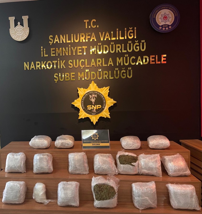 Şanlıurfa’da 18 kilo 150 gram skunk ele geçirildi;