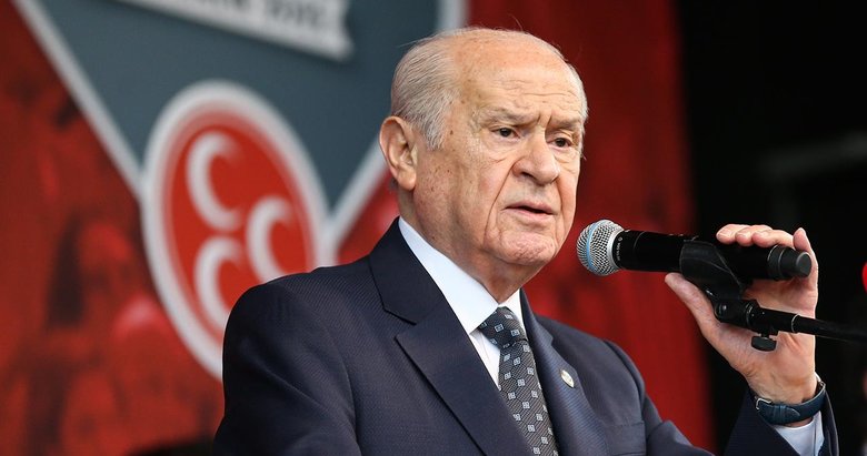 Bahçeli: "Terörist başının tecridi kaldırılırsa, gelsin TBMM'de konuşsun"