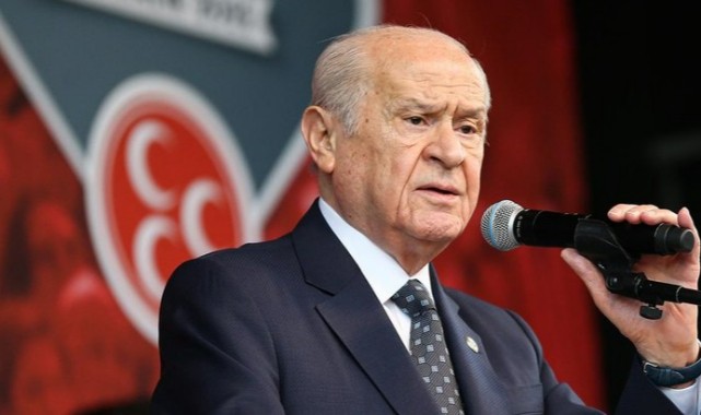 Bahçeli: "Terörist başının tecridi kaldırılırsa, gelsin TBMM'de konuşsun"