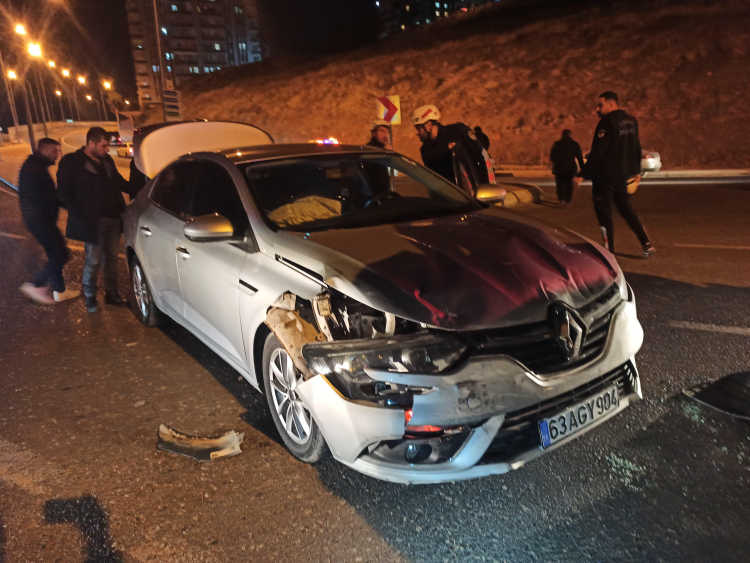 Karaköprü'de Trafik Kazası: 2 Yaralı;