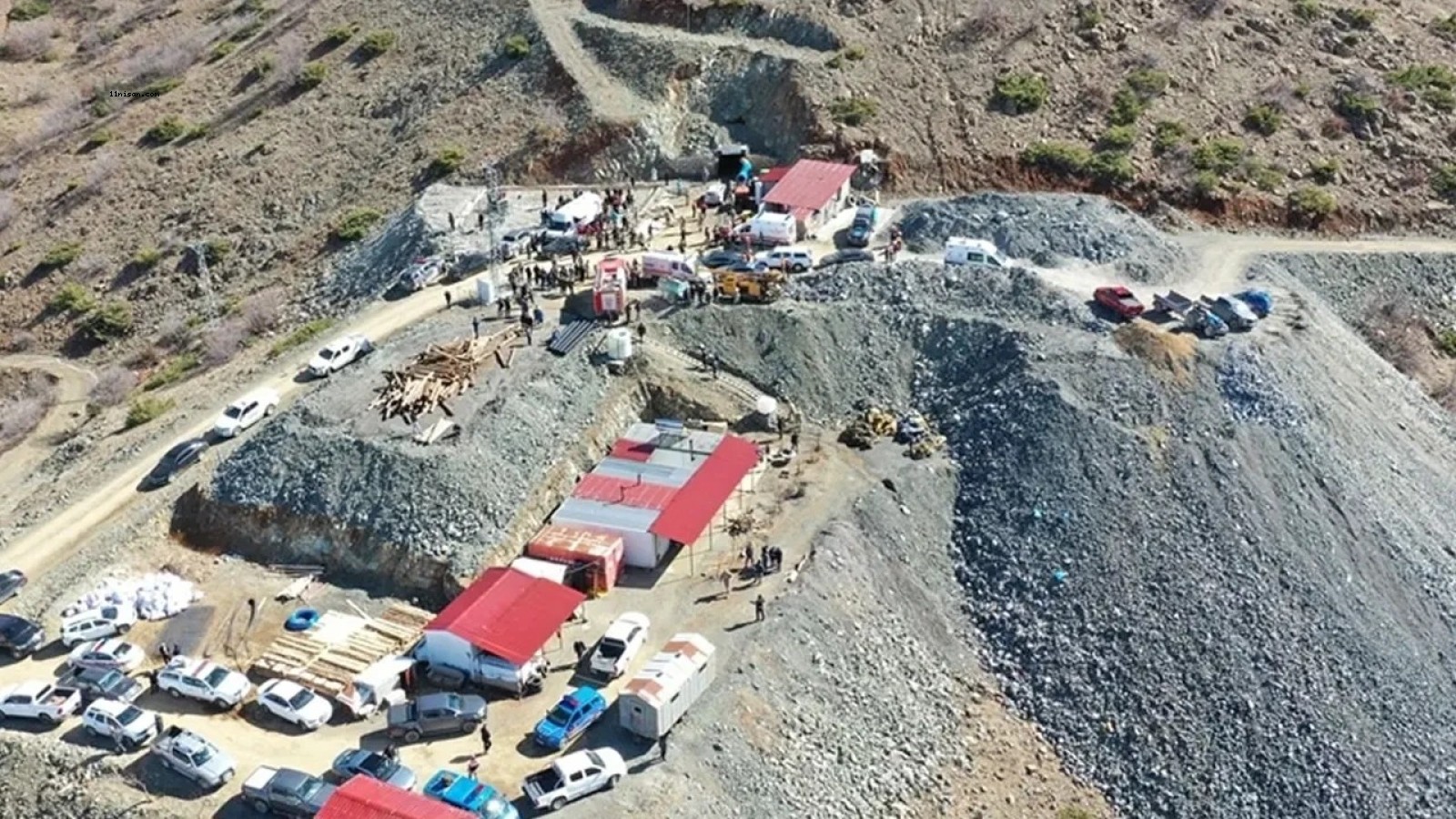 Elazığ’da maden ocağında patlama: 2 işçi göçük altında kaldı;