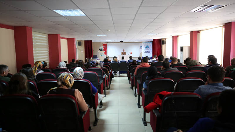 Eyyübiye Belediyesinden Öğretmenler Günü etkinliği;