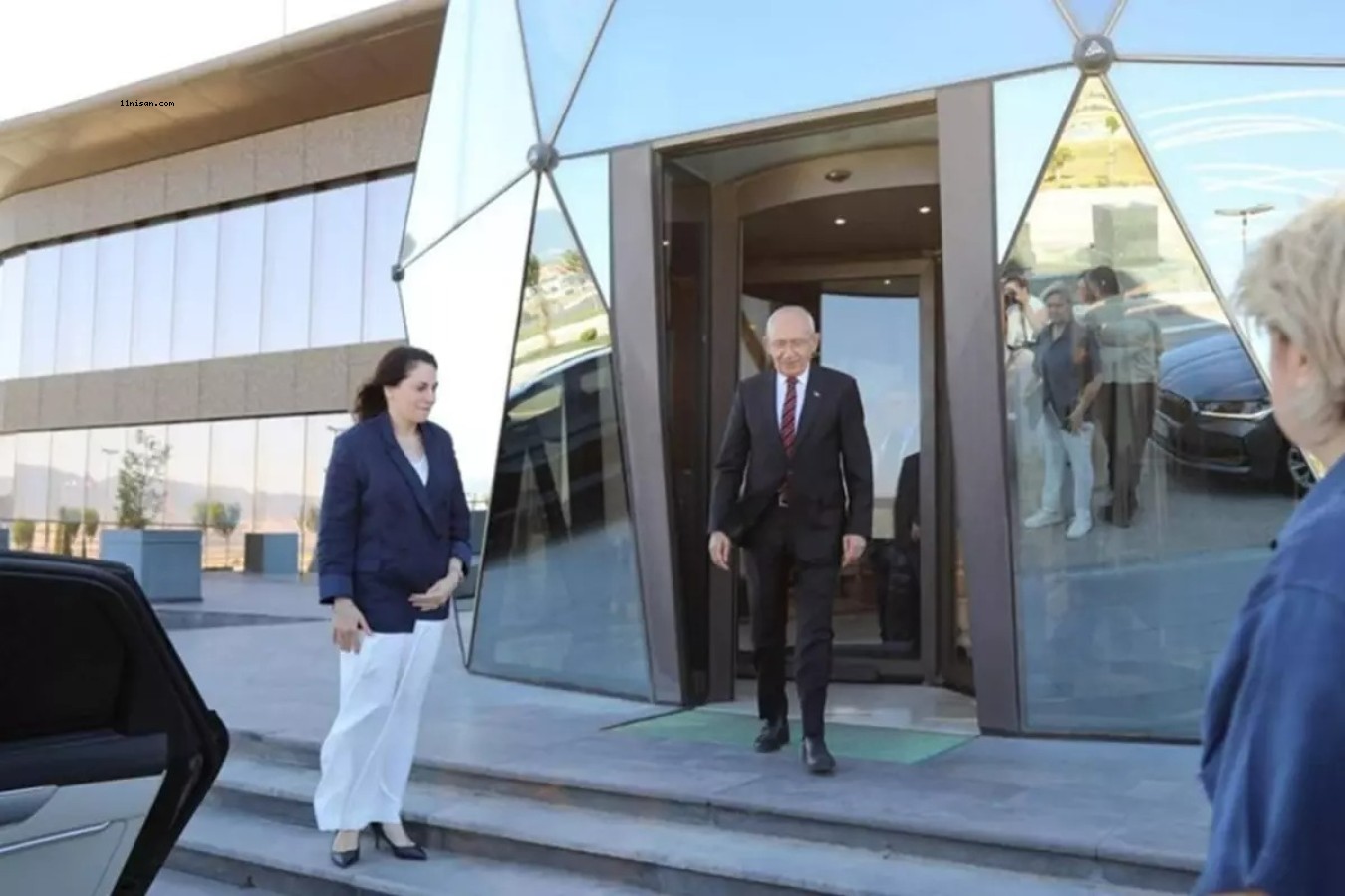 KAYYUM TARTIŞMALARI SÜRERKEN KILIÇDAROĞLU'NDAN SÜPRİZ ZİYARET;