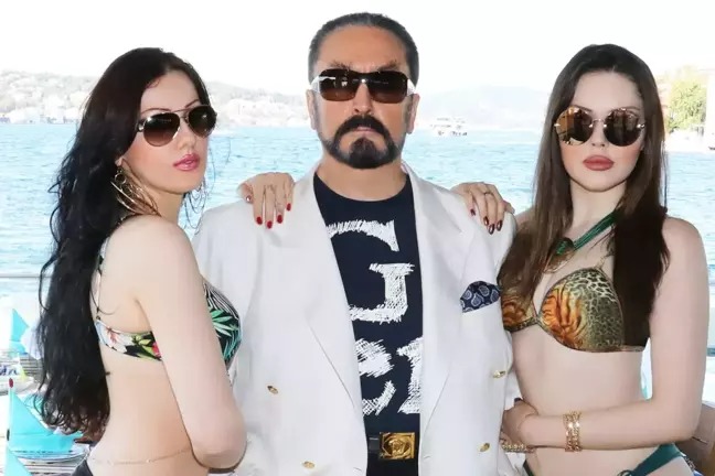 SON HALİ ORTAYA ÇIKTI! ADNAN OKTAR'IN İNANILMAZ ÇÖKÜŞÜ;