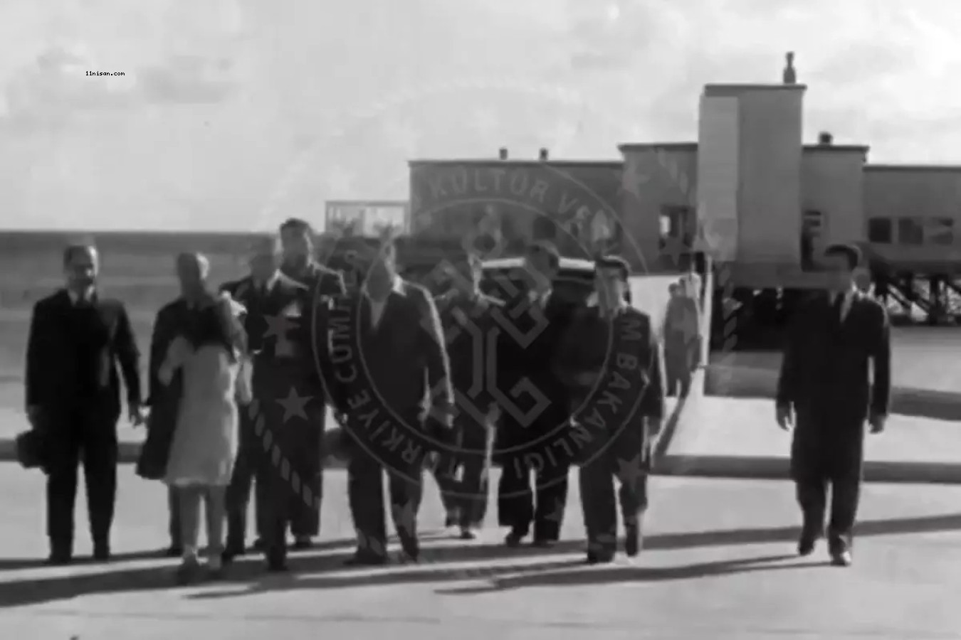 90 YIL ÖNCE BUGÜN! ATATÜRK'ÜN İLK KEZ YAYINLANAN GÖRÜNTÜLERİ