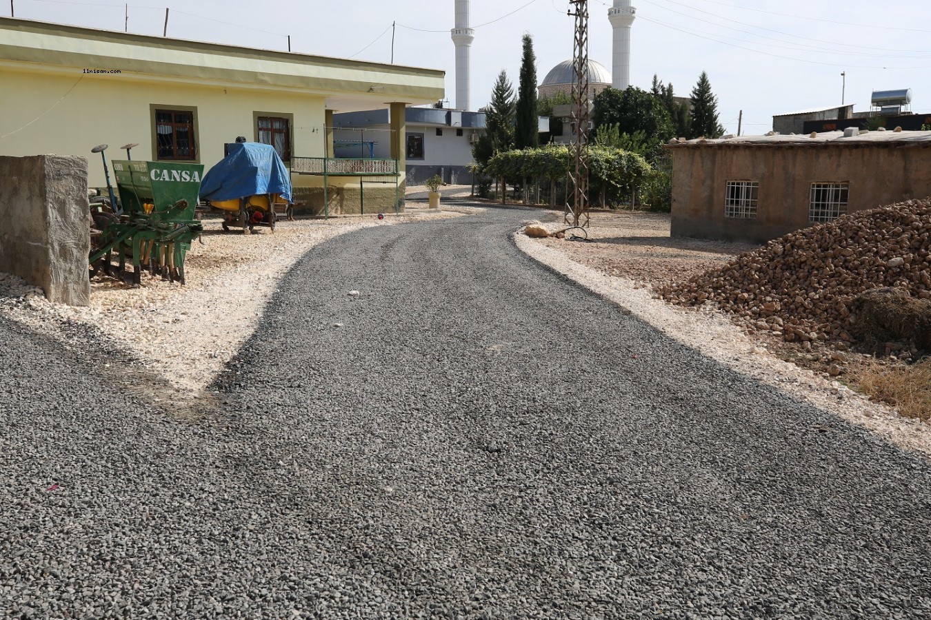 Eyyübiye kırsalında iki mahalle daha asfaltlandı;